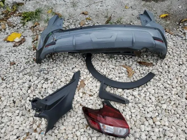 2021 NISSAN KICKS SV  