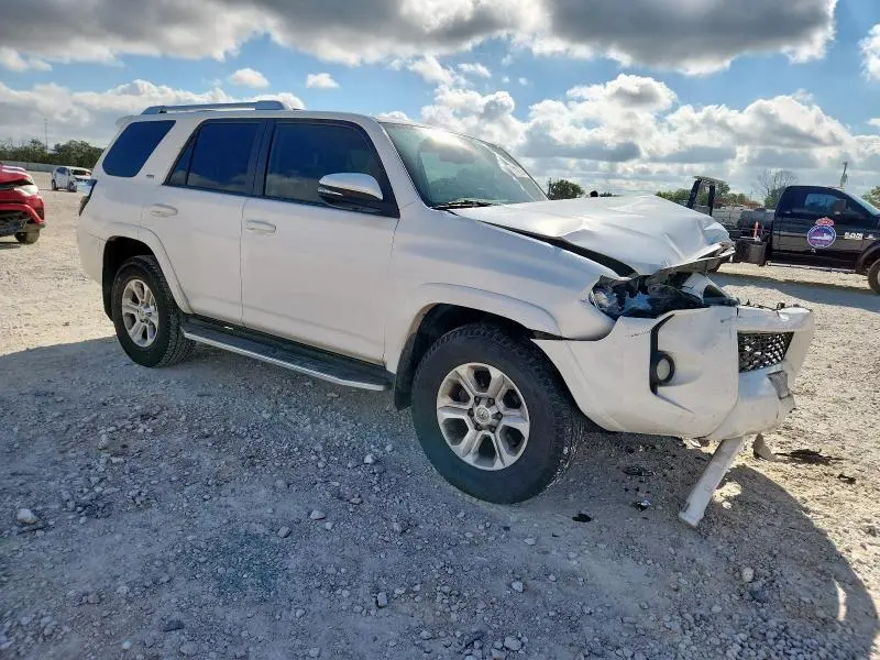 2016 TOYOTA 4RUNNER SR5  