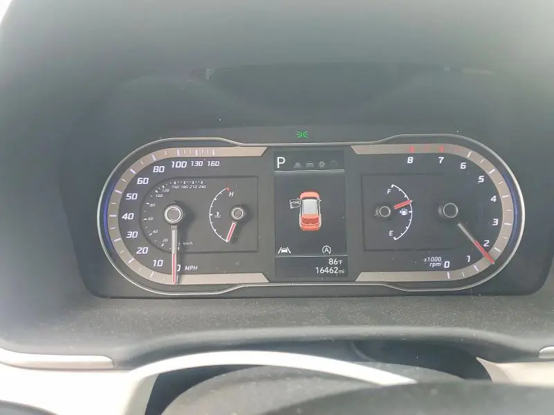2024 HYUNDAI TUCSON SE  