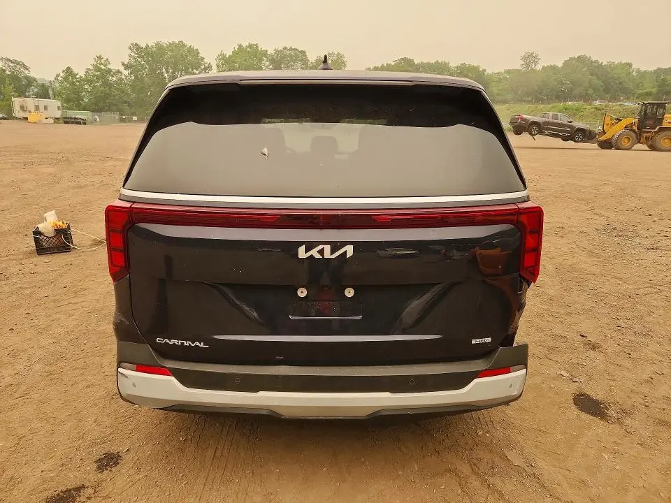 2026 KIA CARNIVAL LXS  