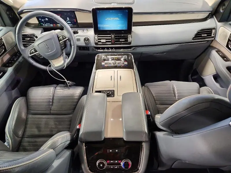 2019 LINCOLN NAVIGATOR BLACK LABEL  