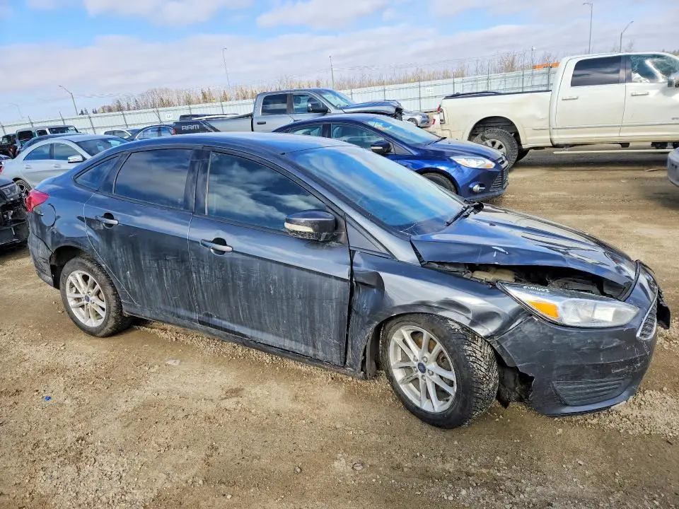 2017 FORD FOCUS SE  