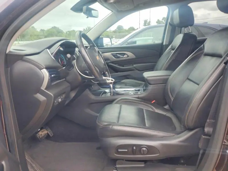 2020 CHEVROLET TRAVERSE LT  