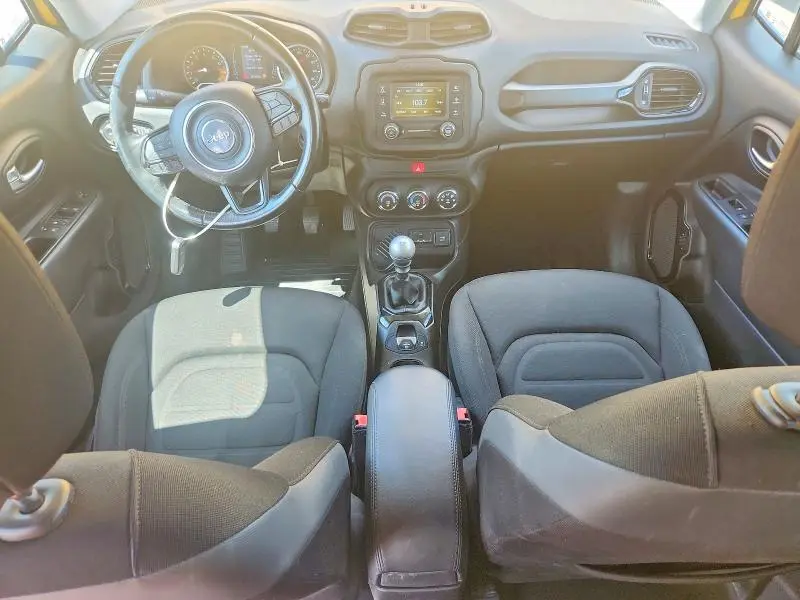 2017 JEEP RENEGADE LATITUDE  