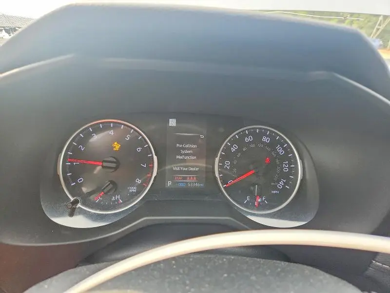 2020 TOYOTA RAV4 LE  