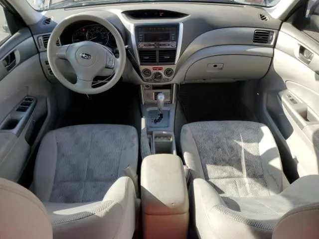 2010 SUBARU FORESTER XS  