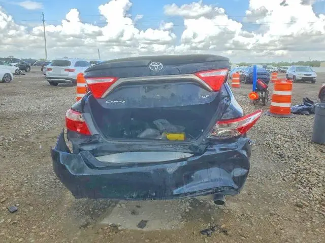 2015 TOYOTA CAMRY SE  
