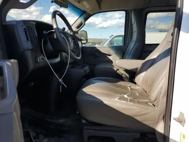 2017 CHEVROLET EXPRESS G2500   