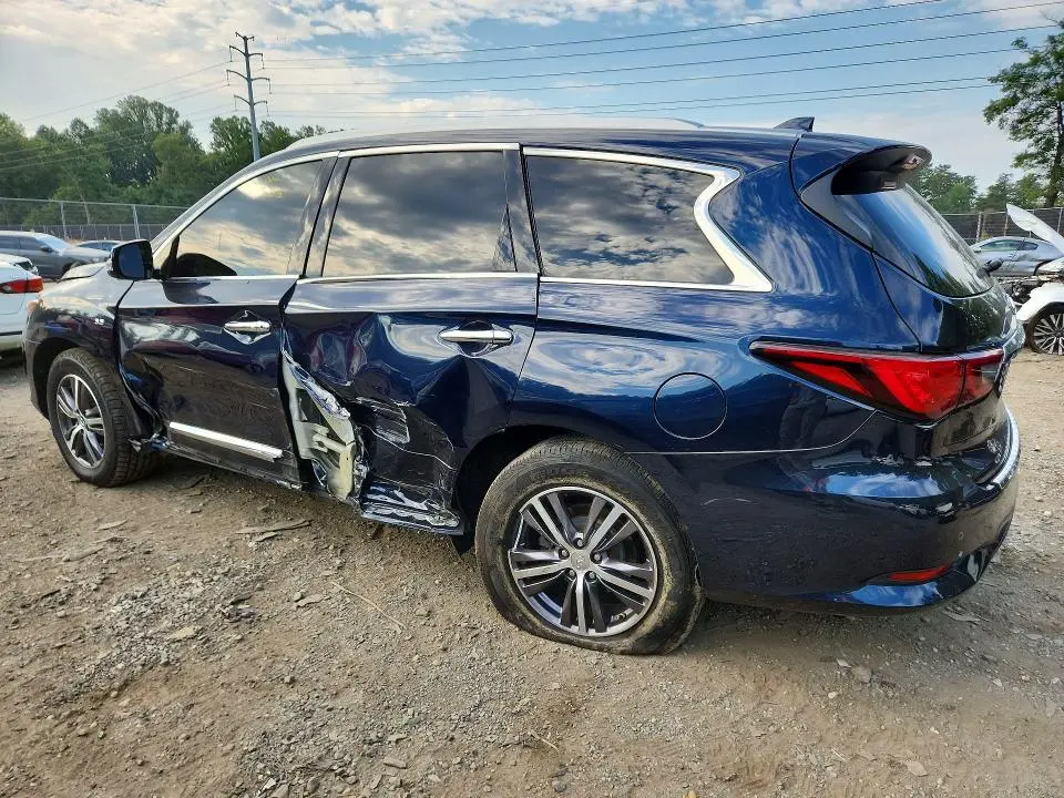 2019 INFINITI QX60 LUXE  