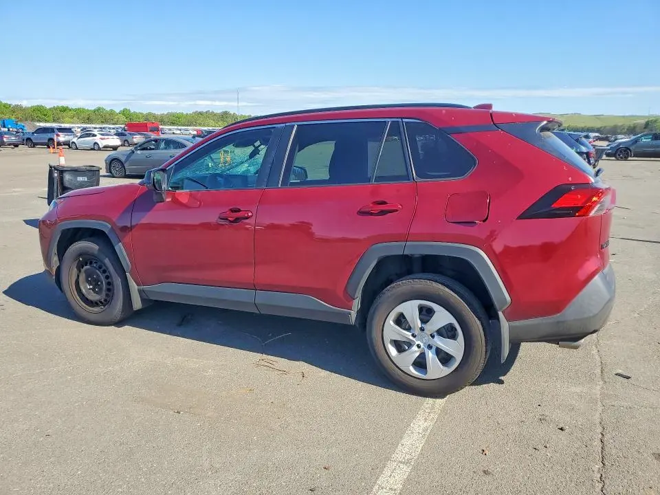 2021 TOYOTA RAV4 LE  
