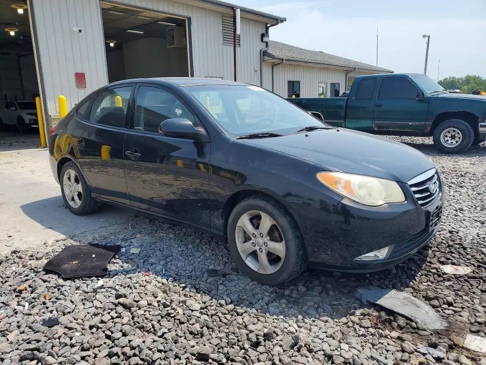 2010 HYUNDAI ELANTRA SE  