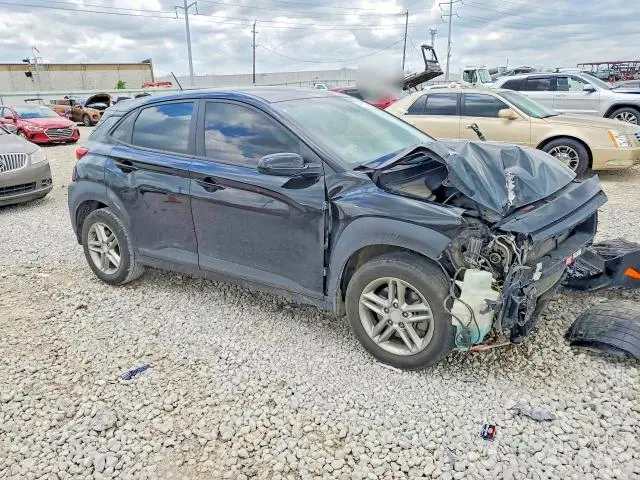 2020 HYUNDAI KONA SE  