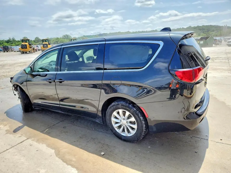 2018 CHRYSLER PACIFICA LX  