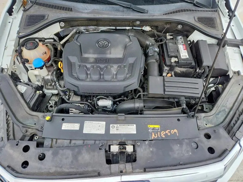 2021 VOLKSWAGEN PASSAT SE  