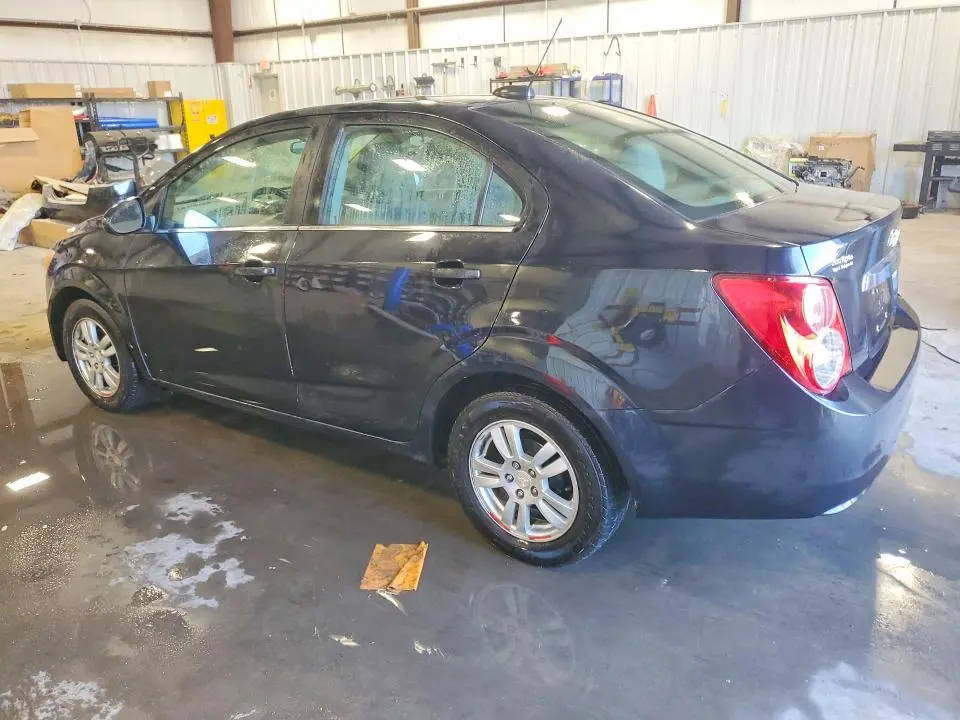 2015 CHEVROLET SONIC LT  