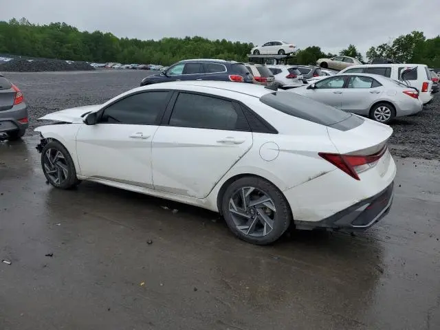 2024 HYUNDAI ELANTRA SEL  