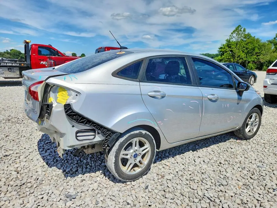 2019 FORD FIESTA SE  