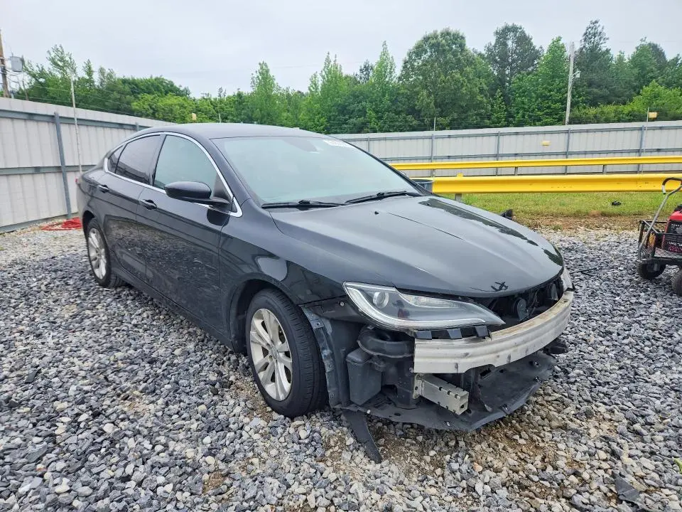 2015 CHRYSLER 200   