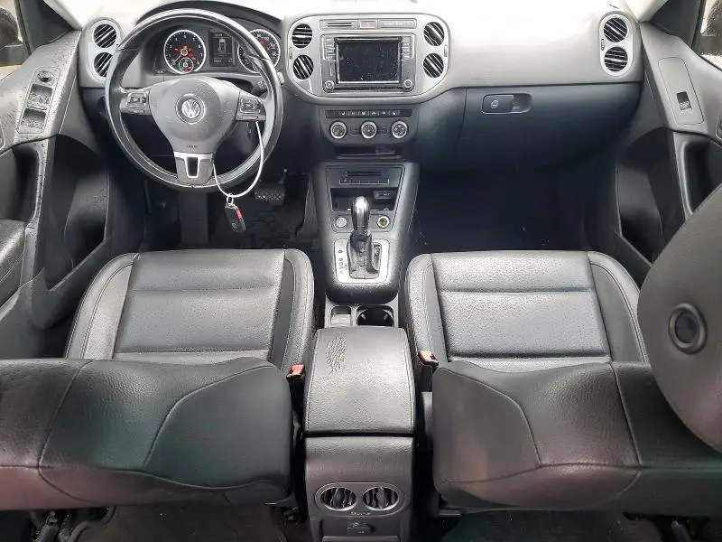 2017 VOLKSWAGEN TIGUAN   