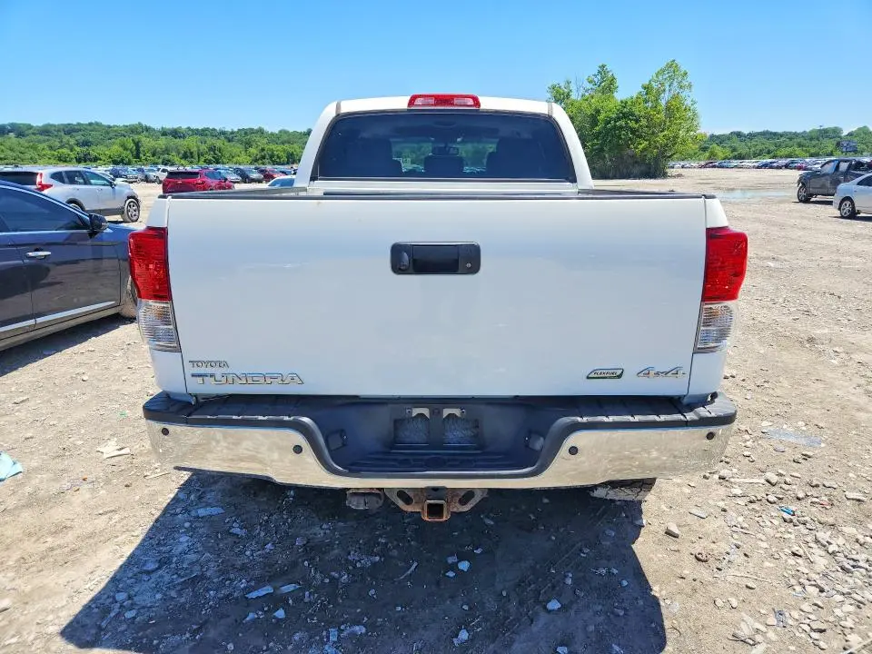 2012 TOYOTA TUNDRA CREWMAX LIMITED  