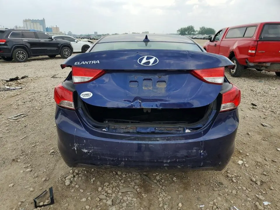 2013 HYUNDAI ELANTRA GLS  