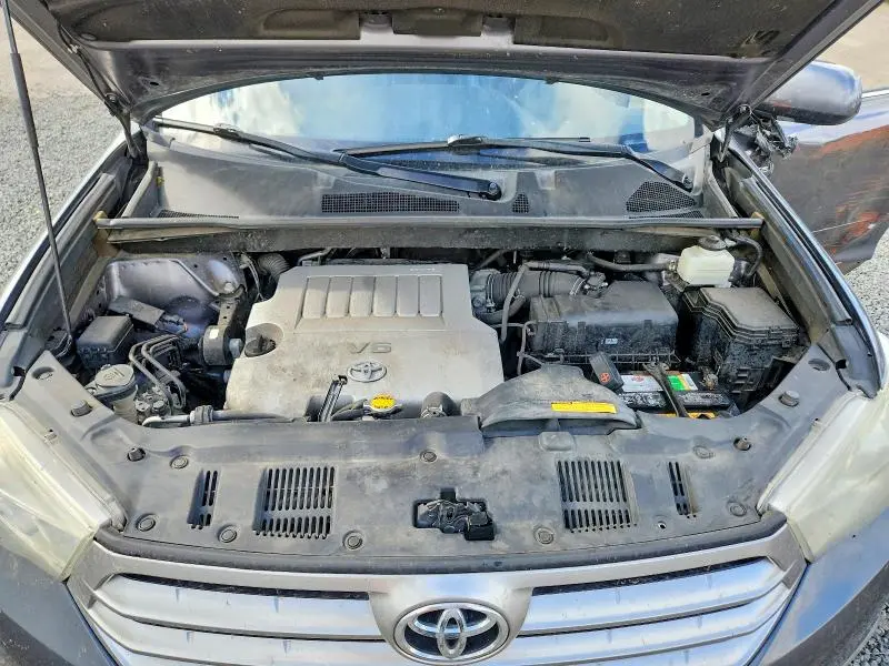 2012 TOYOTA HIGHLANDER LIMITED  