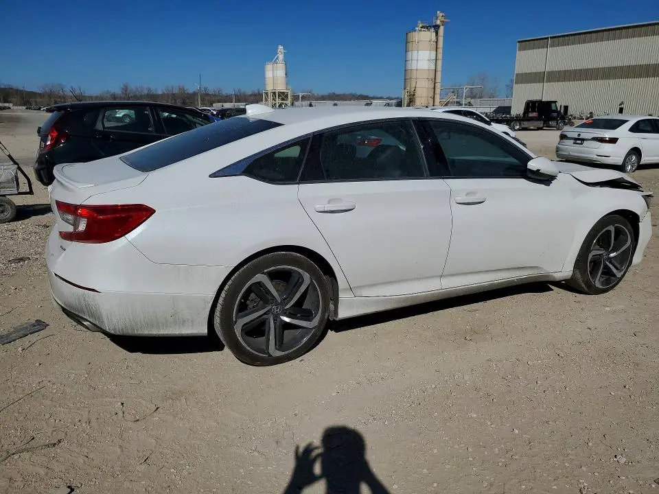 2019 HONDA ACCORD SPORT  