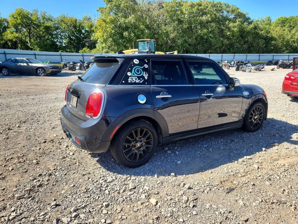 2016 MINI COOPER S  