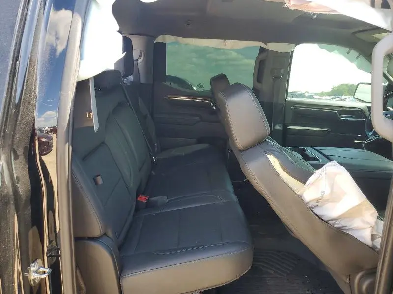 2023 CHEVROLET SILVERADO K1500 RST  
