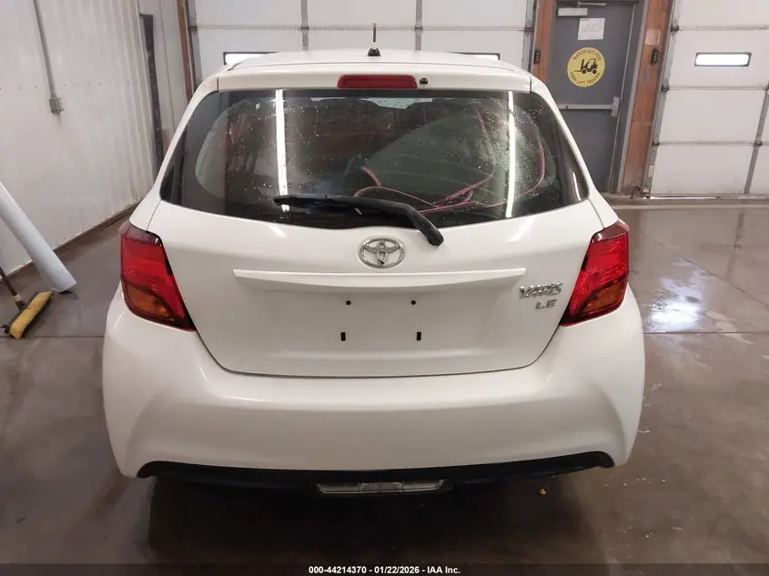 2015 TOYOTA YARIS LE