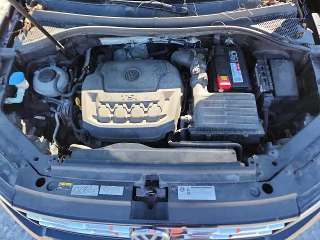 2018 VOLKSWAGEN TIGUAN SE  