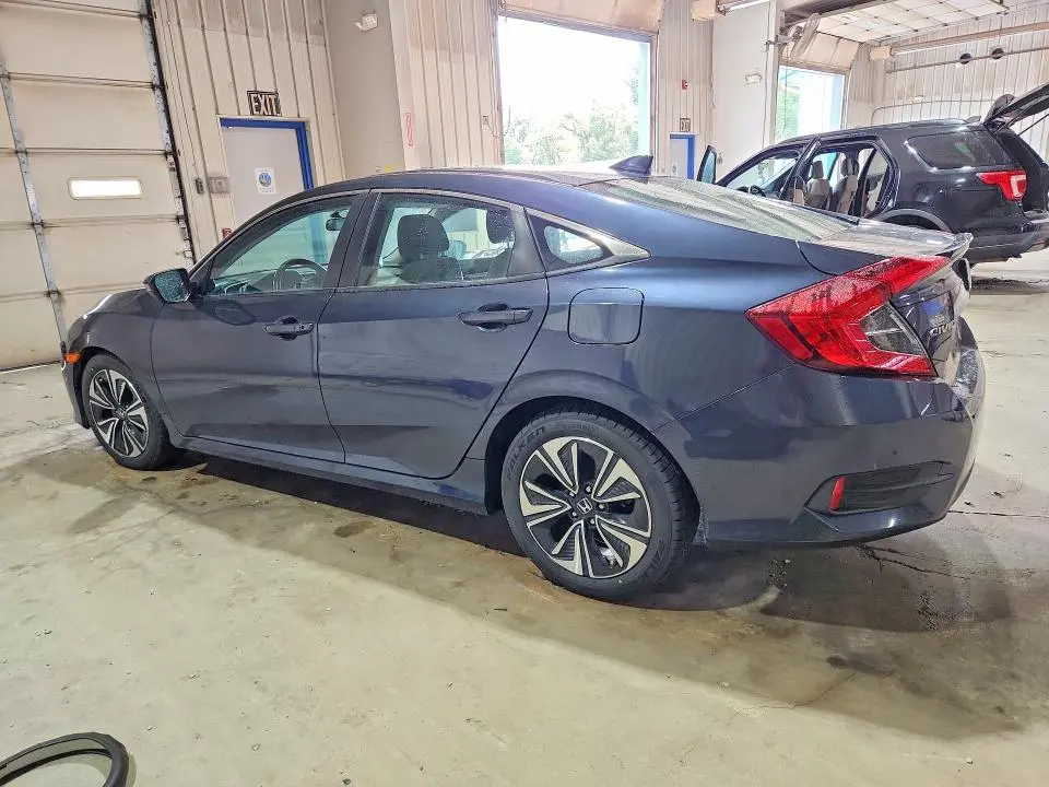 2018 HONDA CIVIC EX  