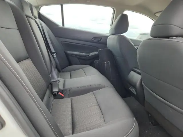 2024 NISSAN ALTIMA SV  