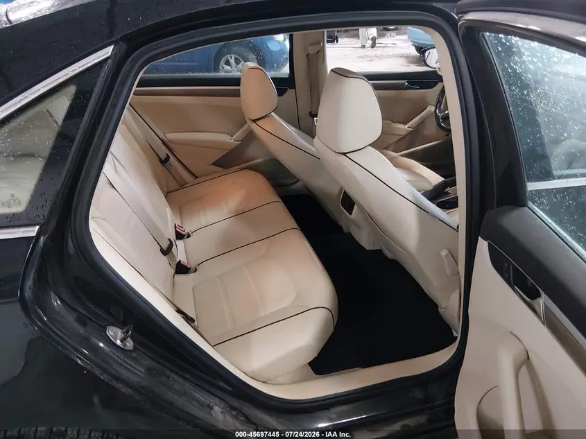 2017 VOLKSWAGEN PASSAT 1.8T SE