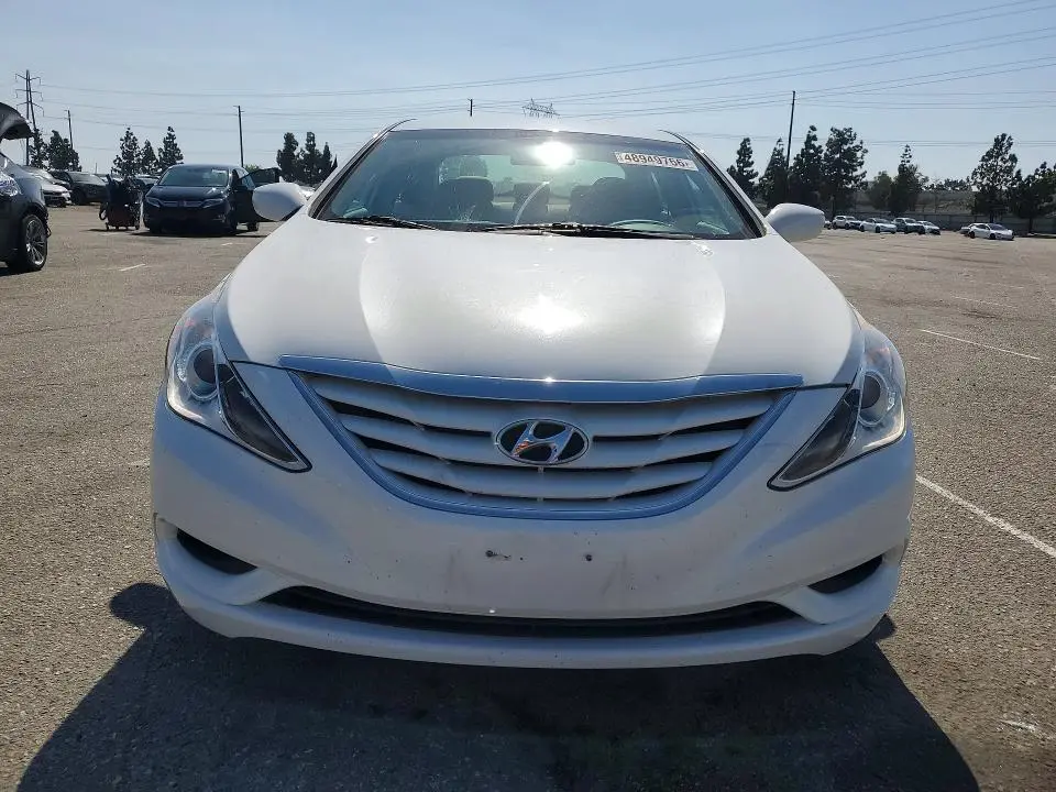 2011 HYUNDAI SONATA GLS  