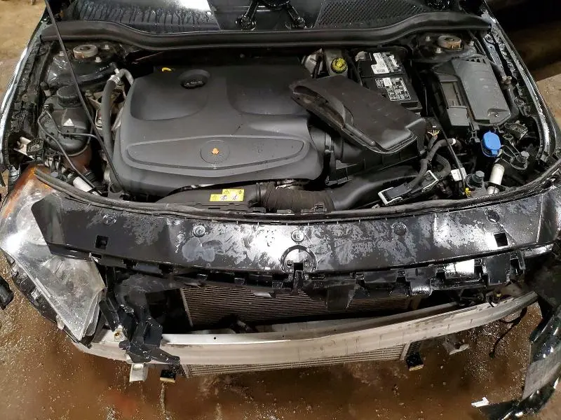 2017 MERCEDES-BENZ CLA 250 4MATIC  