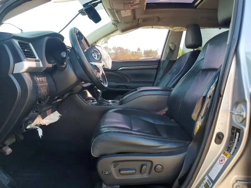 2015 TOYOTA HIGHLANDER LIMITED PLATINUM  