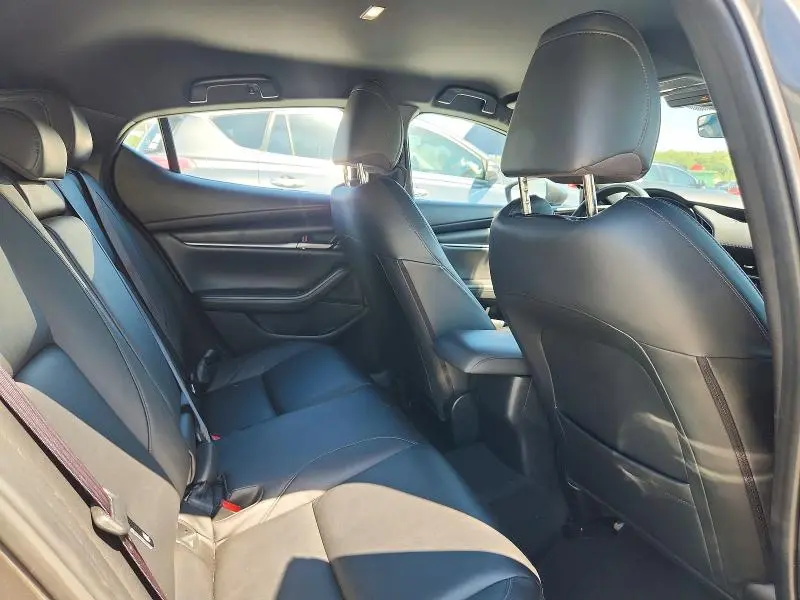 2021 MAZDA 3 SELECT  