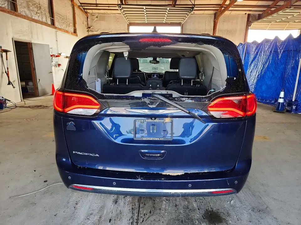 2017 CHRYSLER PACIFICA TOURING L  