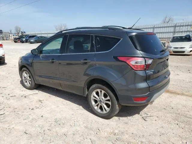 2017 FORD ESCAPE SE  