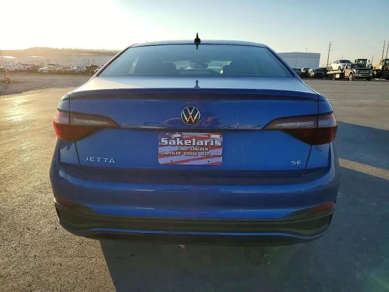 2024 VOLKSWAGEN JETTA SE  