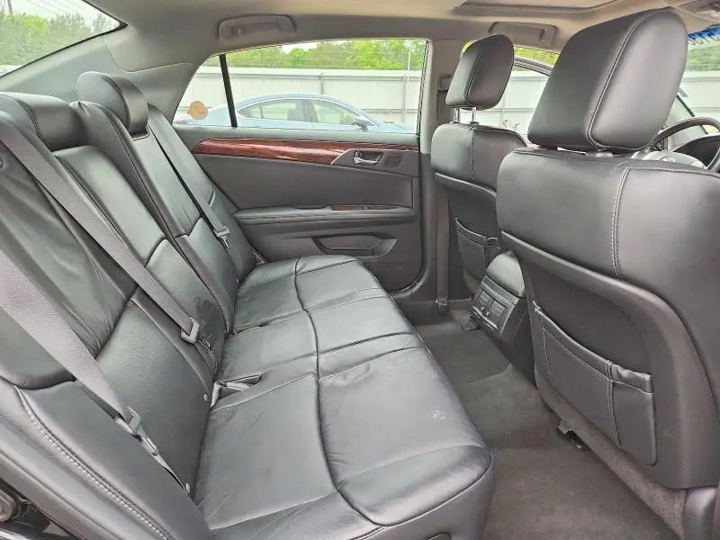 2010 TOYOTA AVALON XLS  