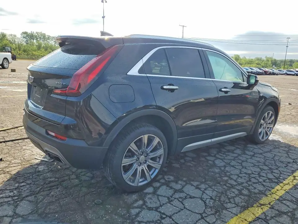 2020 CADILLAC XT4 PREMIUM LUXURY  