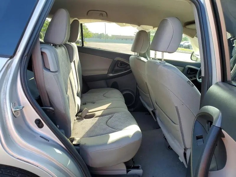 2012 TOYOTA RAV4 BASE  