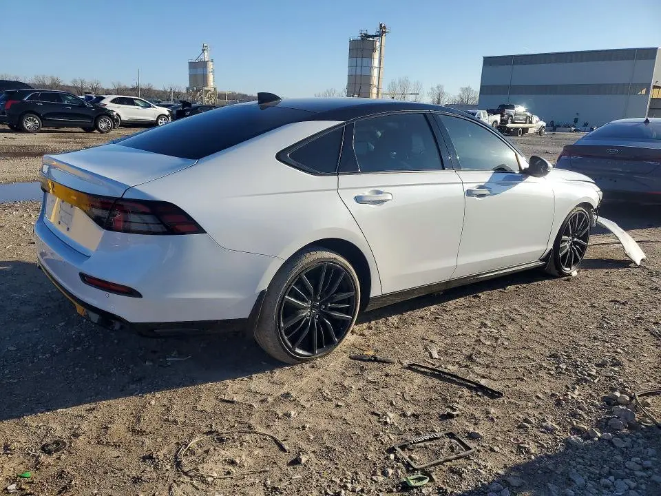 2025 HONDA ACCORD TOURING HYBRID  