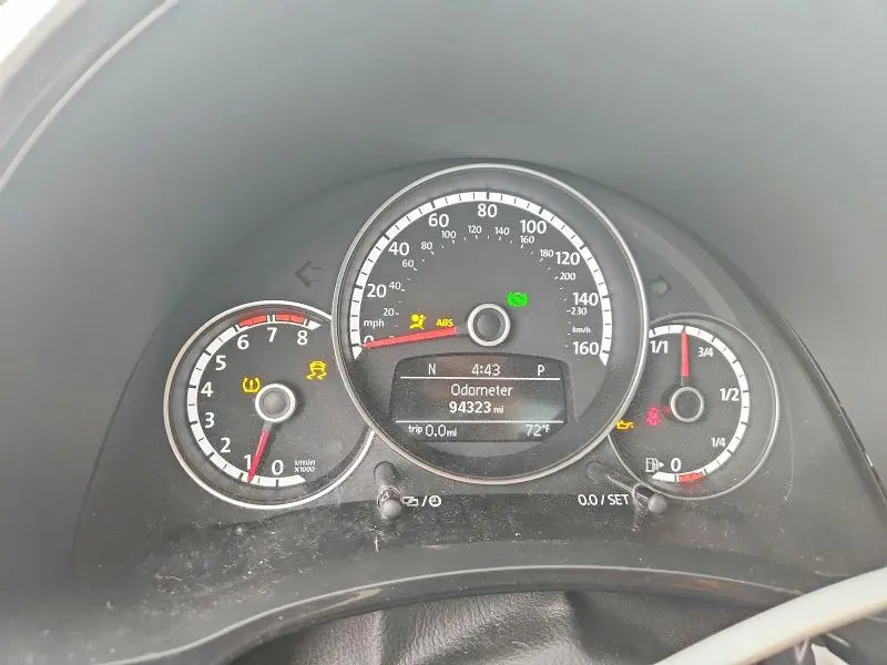 2016 VOLKSWAGEN BEETLE 1.8T  