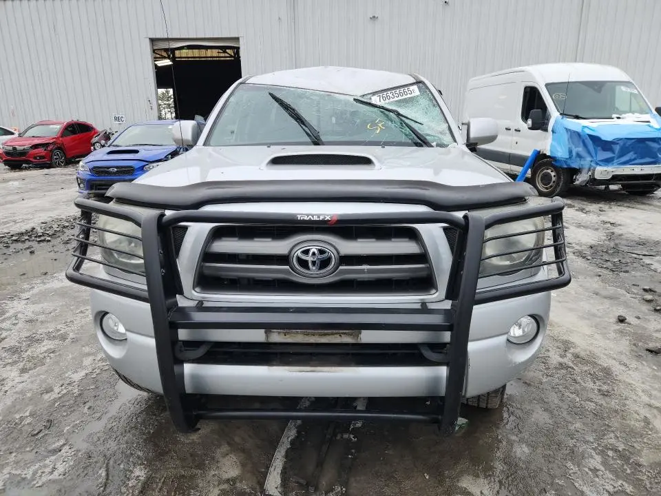2010 TOYOTA TACOMA   