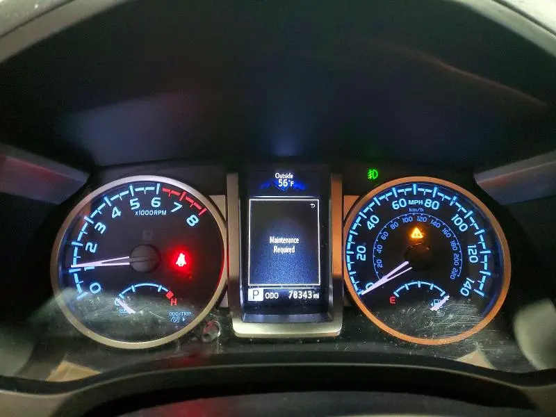 2021 TOYOTA TACOMA SR5 V6  