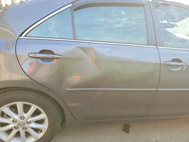 2011 TOYOTA CAMRY XLE  