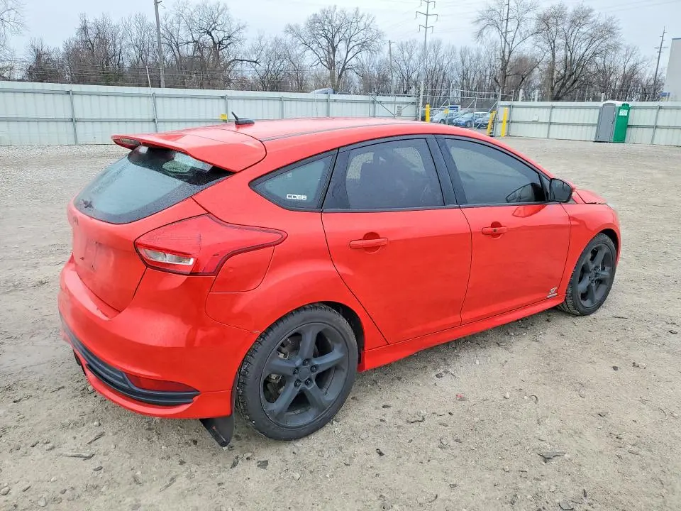2016 FORD FOCUS ST  